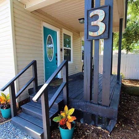 Beachy Bungalow For Family Fun! Walk To Beach! Pensacola Extérieur photo