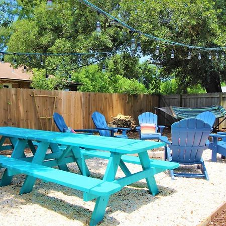 Beachy Bungalow For Family Fun! Walk To Beach! Pensacola Extérieur photo